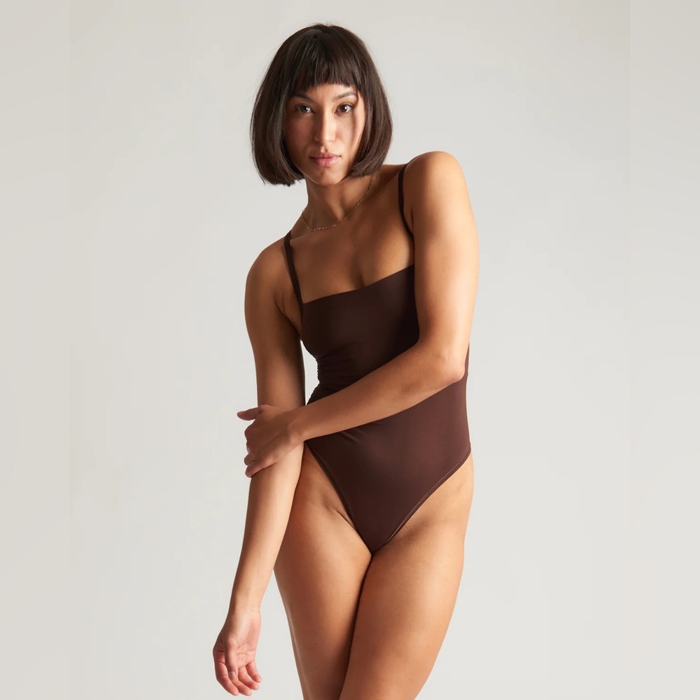 Nuudii System Square Neck bodysuit